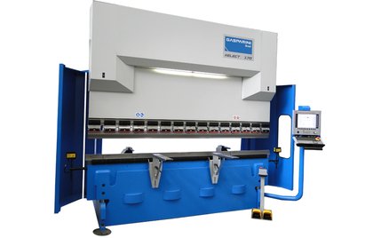 Dobradeira CNC